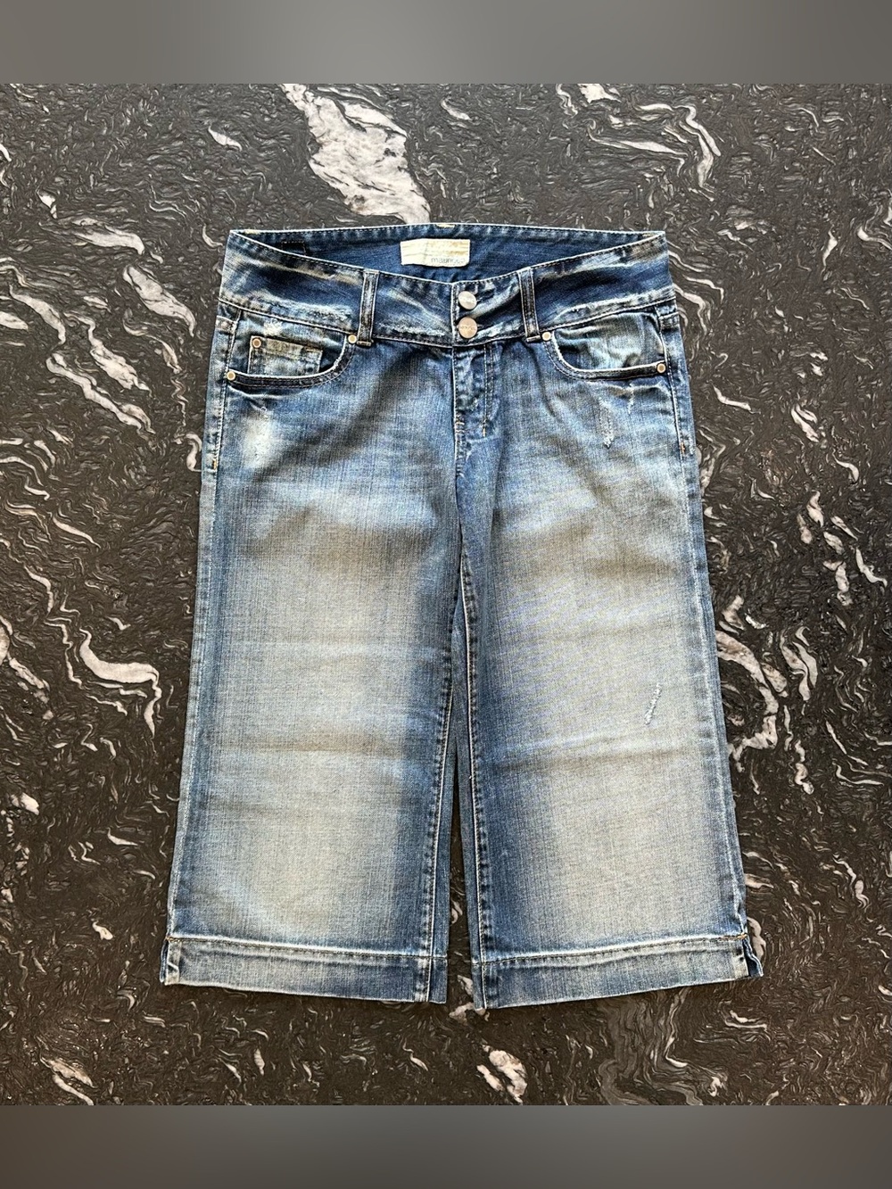 Maurices Capri Wide Leg Distressed Denim Jeans 100% Cotton SZ 9/10